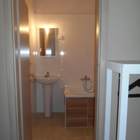 Gerhard Aparthotel